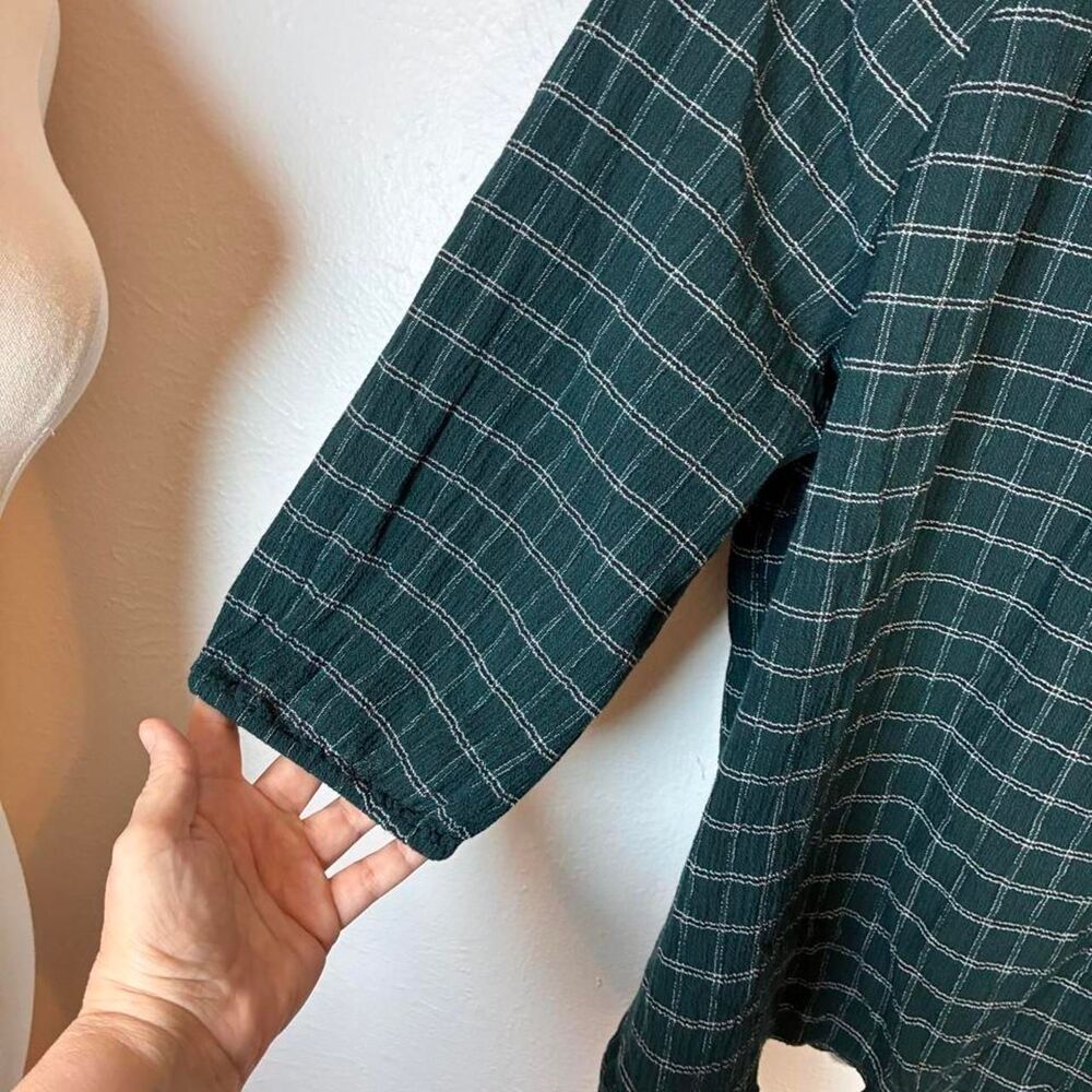 J-jill Women's Green plaid blouse, XL, 3/4 sleeve - Picture 6 of 6